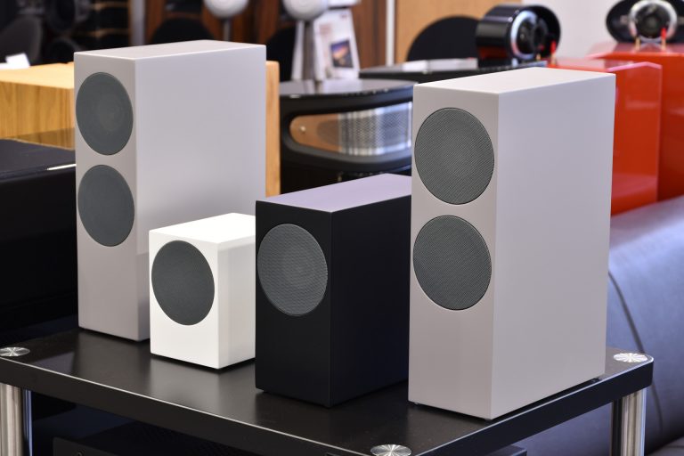 doacoustics_microcosmo_macrocosmo_reference_impact
